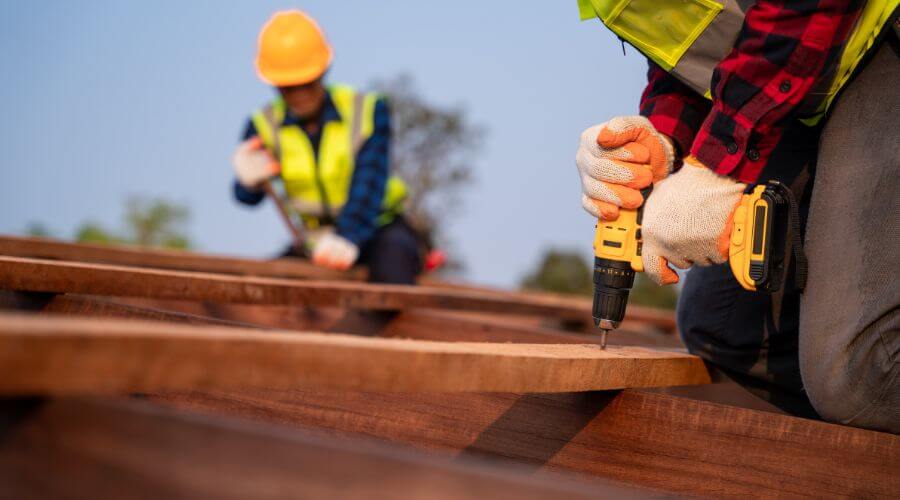 Expert new roof installation services in Holyoke, MN